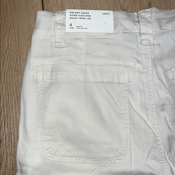 NWT - American Eagle Outfitters Light Beige Cargo Pants - Picture 8 of 13